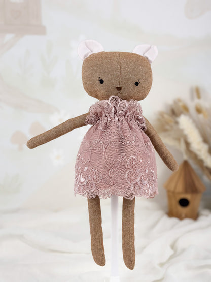 Poupée de chiffon artisanale – Ours
